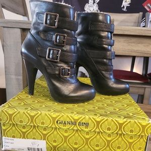 Like New Gianni Bini Black Cadet 001 Boot *Size 5.5 with 4 inch heel*